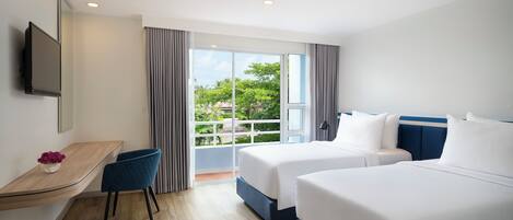 Marina Superior Room | 1 bedroom, premium bedding, Select Comfort beds, minibar