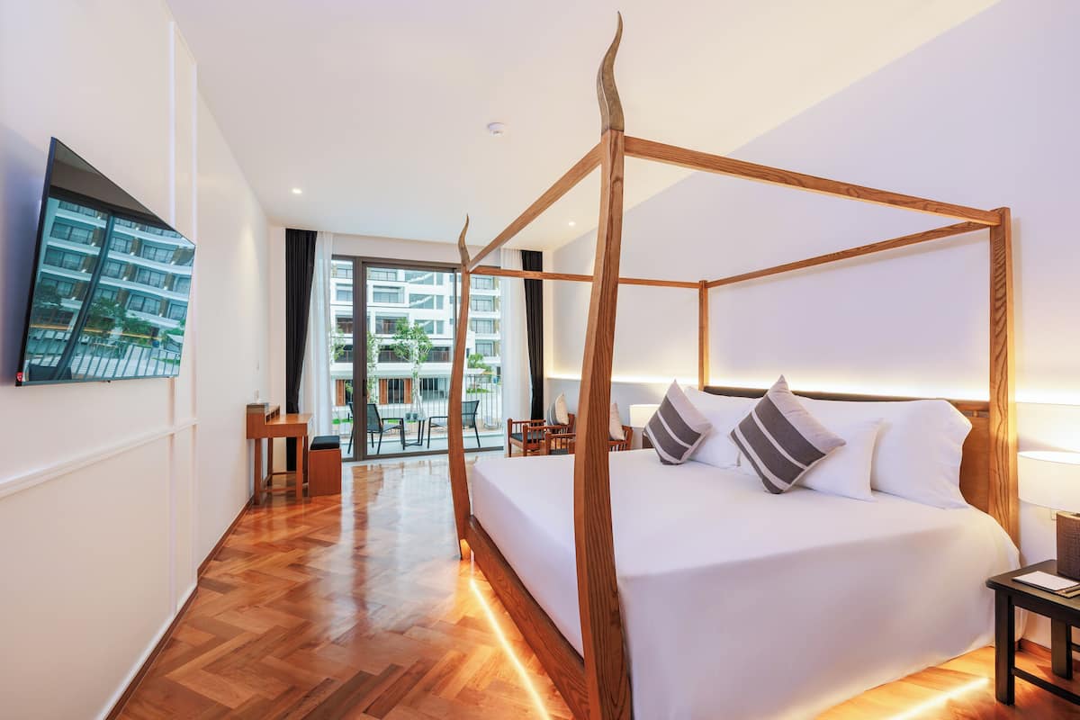Quarto luxo | Frigobar, cofres nos quartos, Wi-Fi de cortesia, roupa de cama