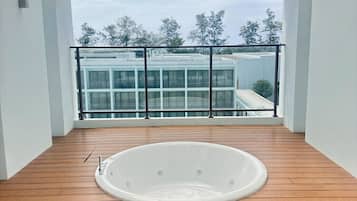 Deluxe-værelse | Udsigt fra balkon