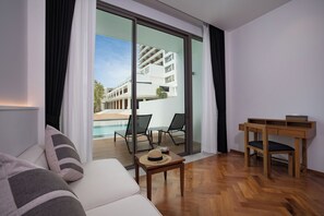 Kamer | Een minibar, een kluis op de kamer, gratis wifi, beddengoed