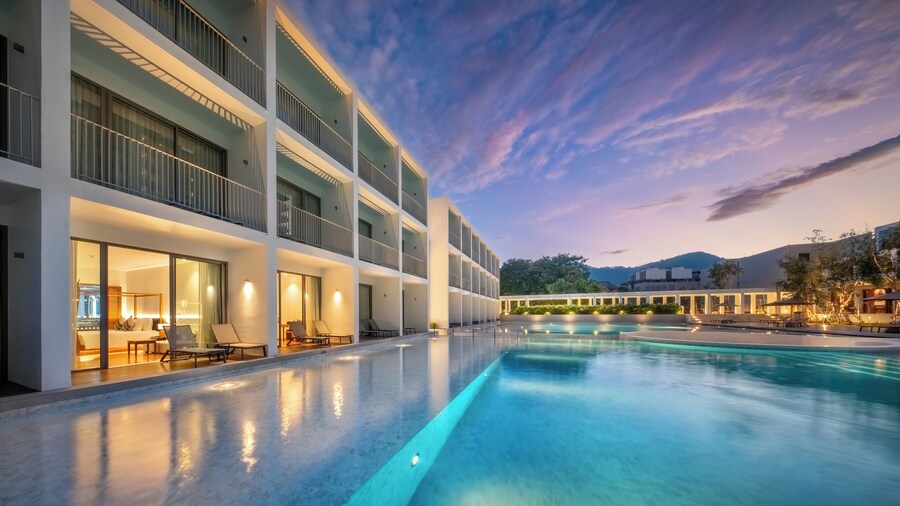 Patong Beach Hotel by See2Sea
