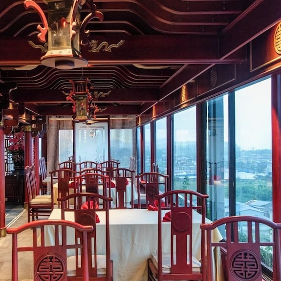 Pearl Hotel Phuket Reviews, Deals & Photos 2026 - Expedia Pearl Hotel Phuket Reviews, Deals & Photos 2026 - Expedia