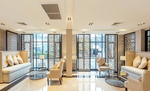 Televisión de pantalla plana