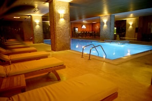Piscine couverte