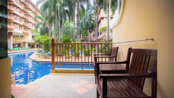 Poolside Access King Room | Utsikt fra rommet