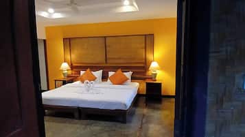 Deluxe Room with Balcony | 摺床/加床 (收費)