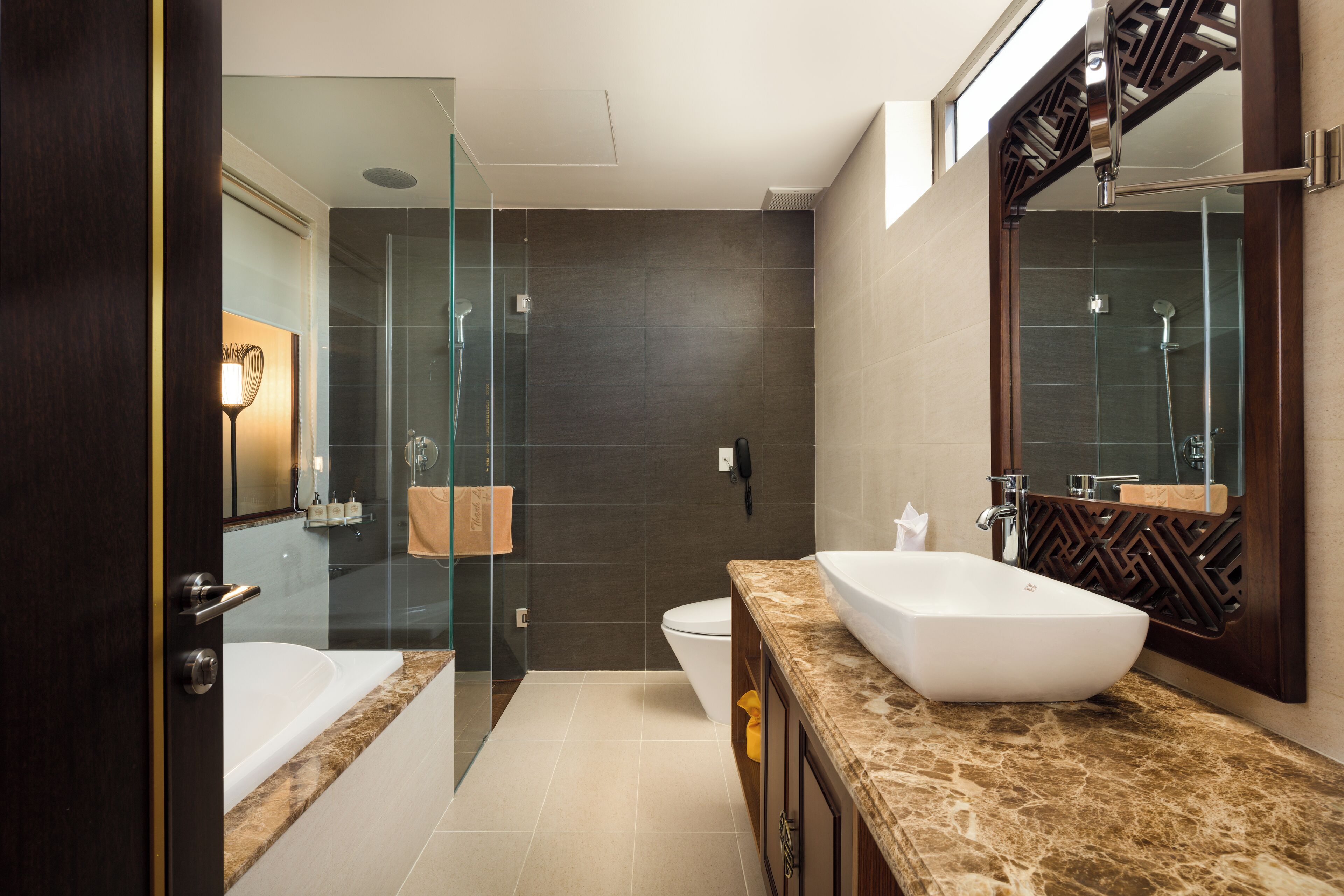 family suite, 2 bedrooms | bathroom | deep-soaking bathtub, rainfall showerhead, designer toiletries