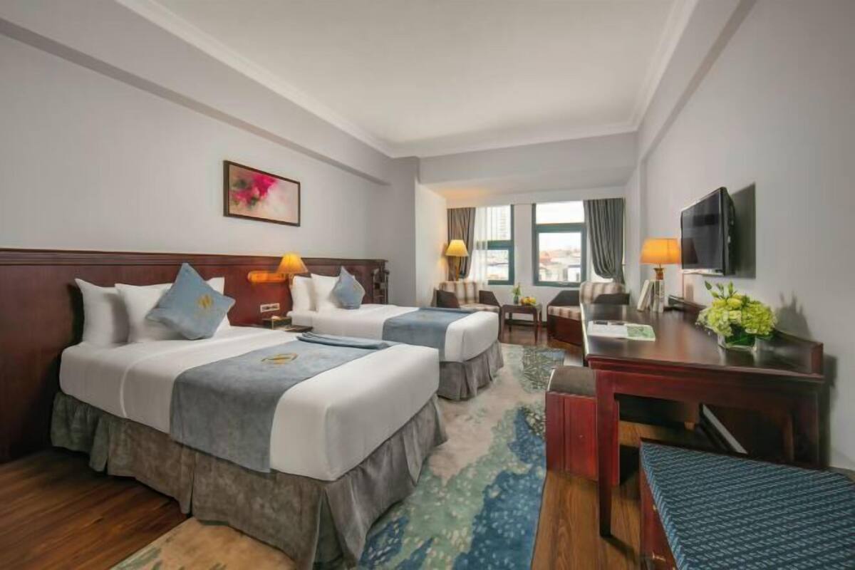 Minibar, in-room safe, desk, blackout curtains