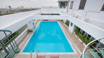 Una piscina techada
