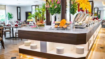 Breakfast, lunch, dinner served; Asian cuisine