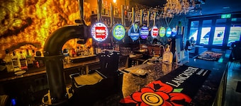 The George Hotel
