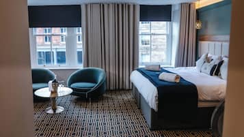 Deluxe Double or Twin Room, 1 Double Bed, Non Smoking | Hypo-allergenic bedding, desk, laptop workspace, free WiFi