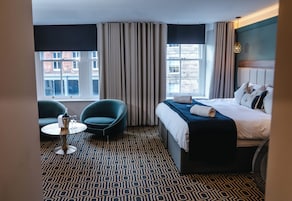 Deluxe Double or Twin Room, 1 Double Bed, Non Smoking | Hypo-allergenic bedding, desk, laptop workspace, free WiFi