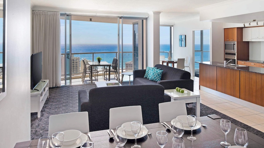 Mantra Towers of Chevron