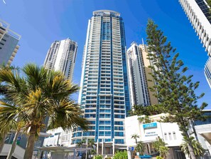 Miscellaneous - Mantra Towers of Chevron (Surfers Paradise)