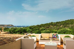 Deluxe -terrace sea view | Terrace/patio