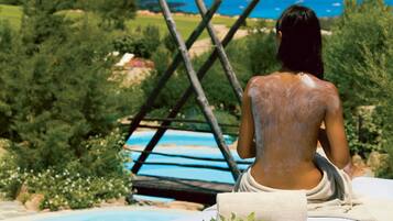 Couples treatment room(s), body treatments, hot stone massages