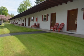 Exterior - The Village Motel (Richfield Springs)