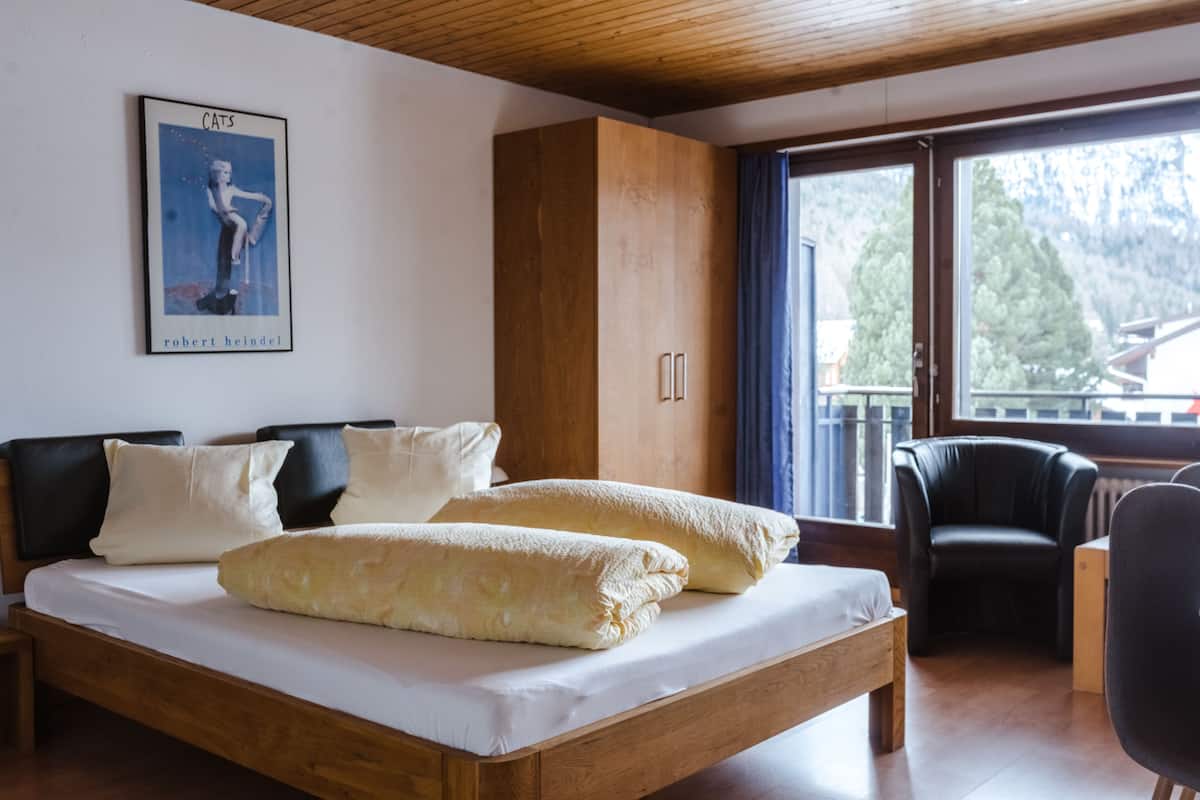 Studio Confort | 1 chambre, coffres-forts dans les chambres, Wi-Fi gratuit, draps fournis