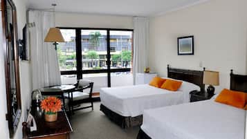 Chambre Double Lune de Miel, 1 trĂšs grand lit | Vue de la chambre