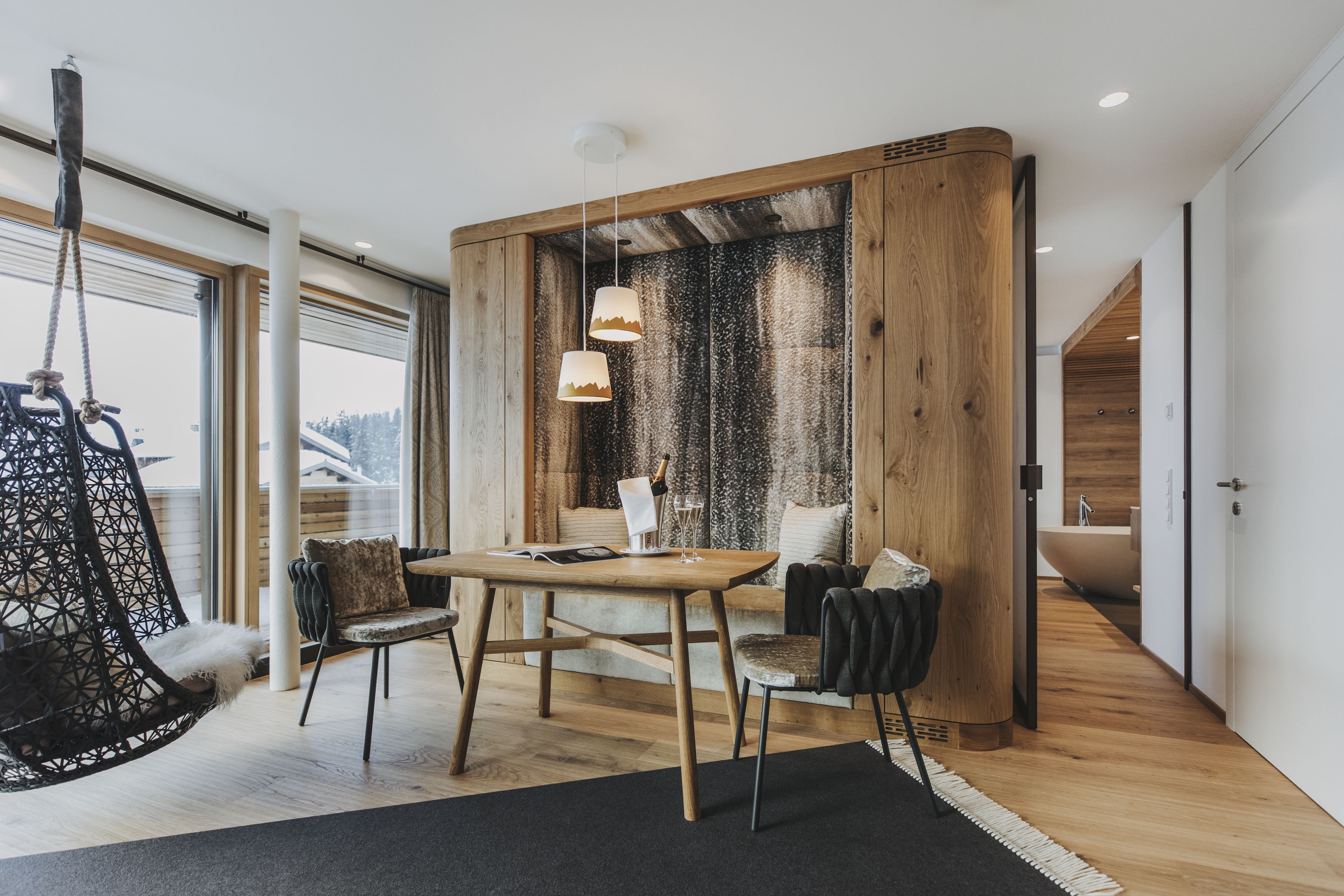 panoramic loft | hypo-allergenic bedding, down duvets, individually decorated