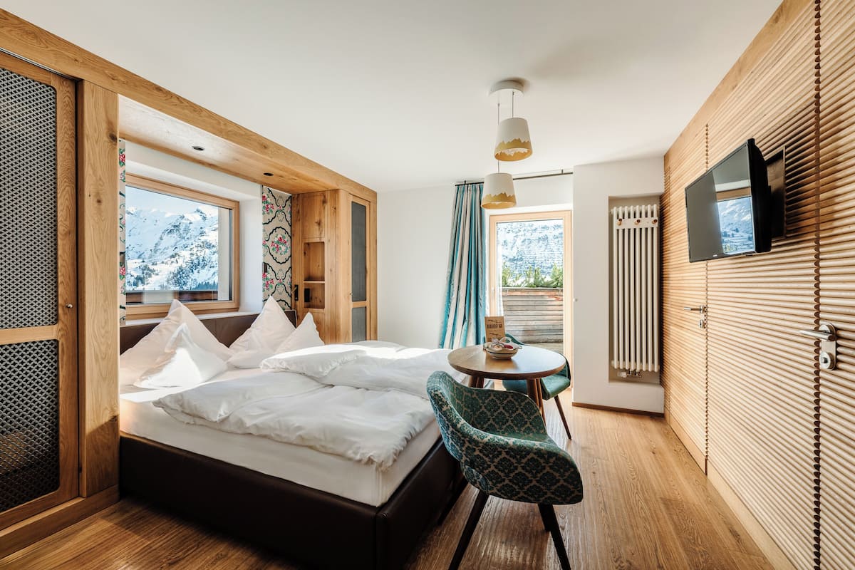 Double Room, Mountain View, Mountainside | Hypo-allergenic bedding, down duvets, individually decorated