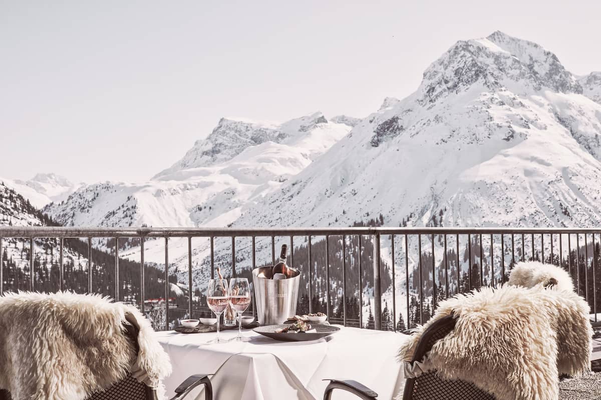 5 restaurants, local cuisine