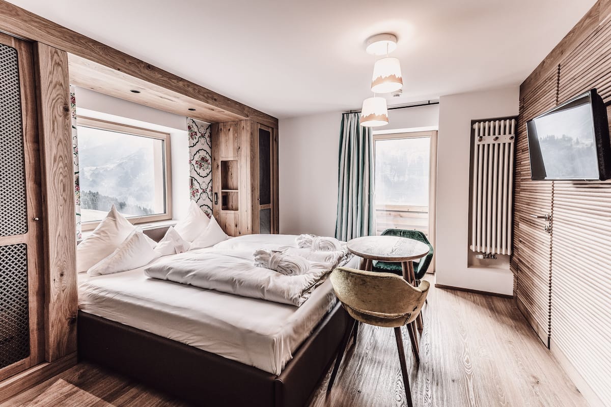 Double Room, Mountain View, Mountainside