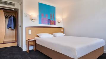 Premium bedding, desk, blackout curtains, iron/ironing board