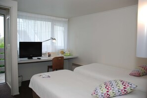 Standard Room, 2 Single Beds