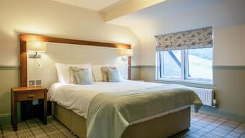 Deluxe Double Room, 1 Katil Kelamin (Double) | Dihias secara berasingan, meja, seterika/papan seterika, Wi-fi percuma