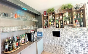 Bar (en la propiedad)