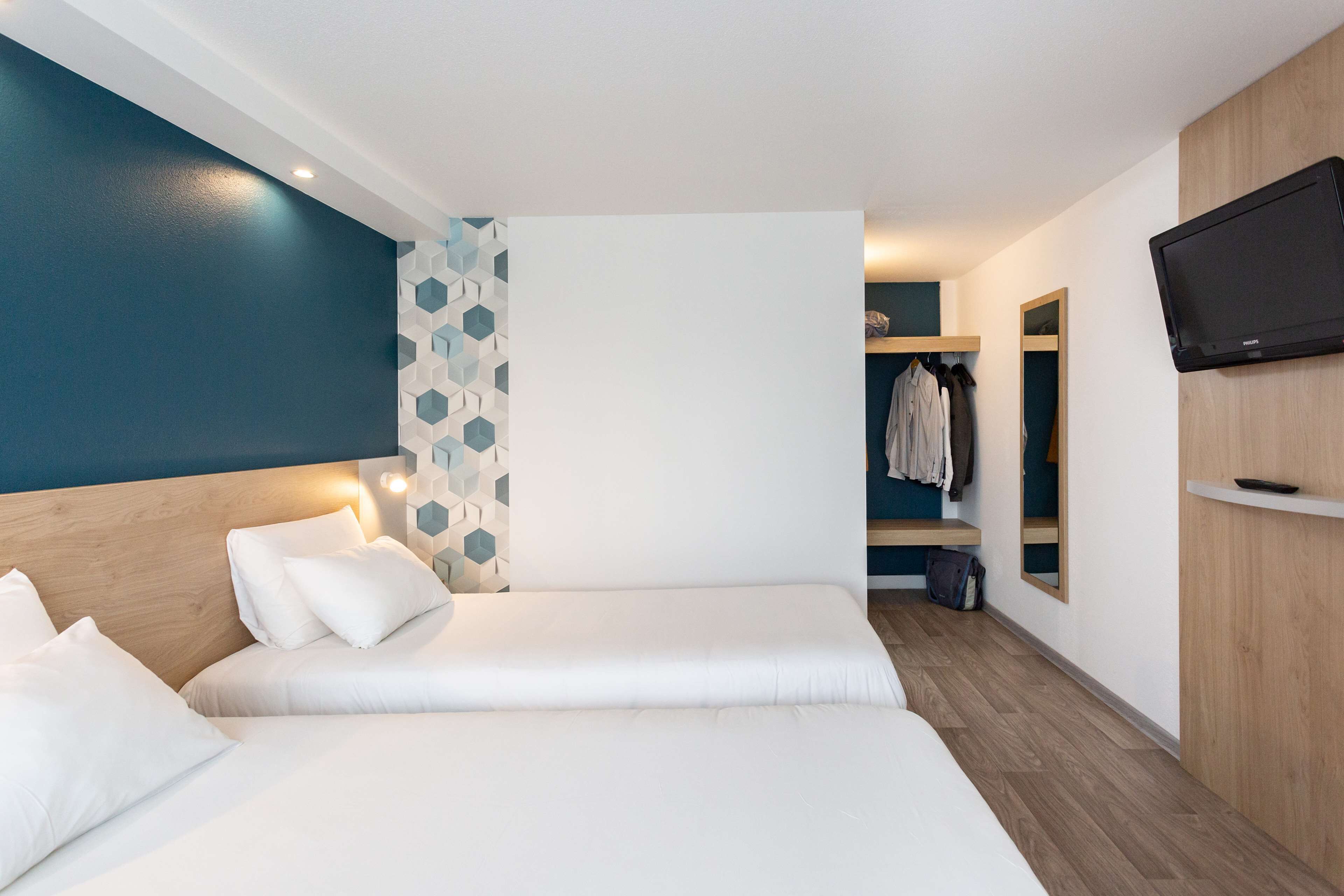 Chambre Standard, 2 lits une place | Literie de qualité supérieure, décoration personnalisée, bureau