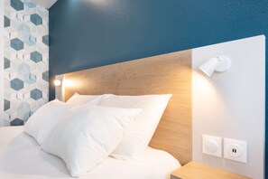 Ropa de cama de alta calidad, decoración personalizada y escritorio 