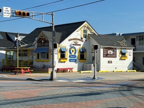 تناول الطعام