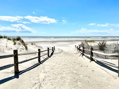 Esplanade Suites, a Sundance Vacations Property