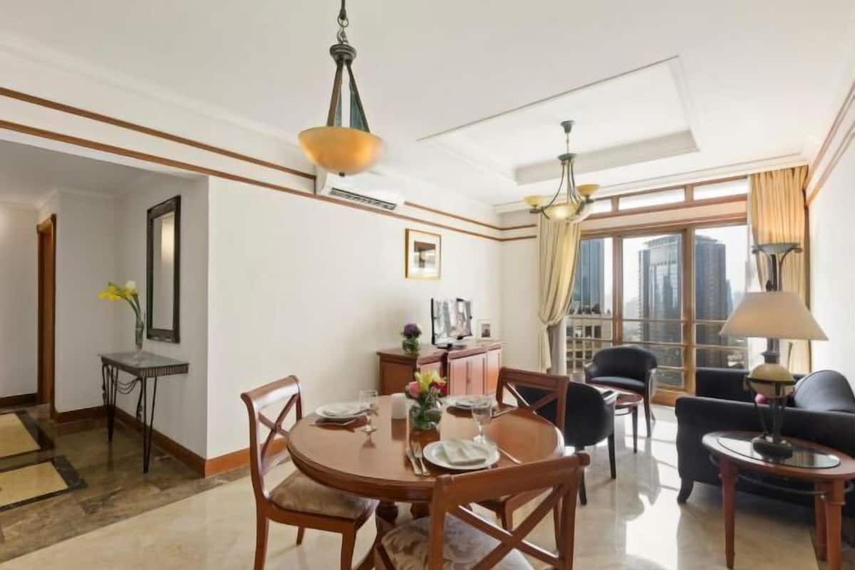 2 ristoranti, aperti a colazione, a pranzo e a cena, cucina asiatica