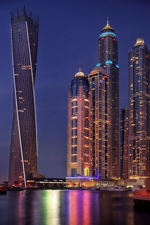 Exterior - Dubai Marriott Harbour Hotel & Suites (Dubai)