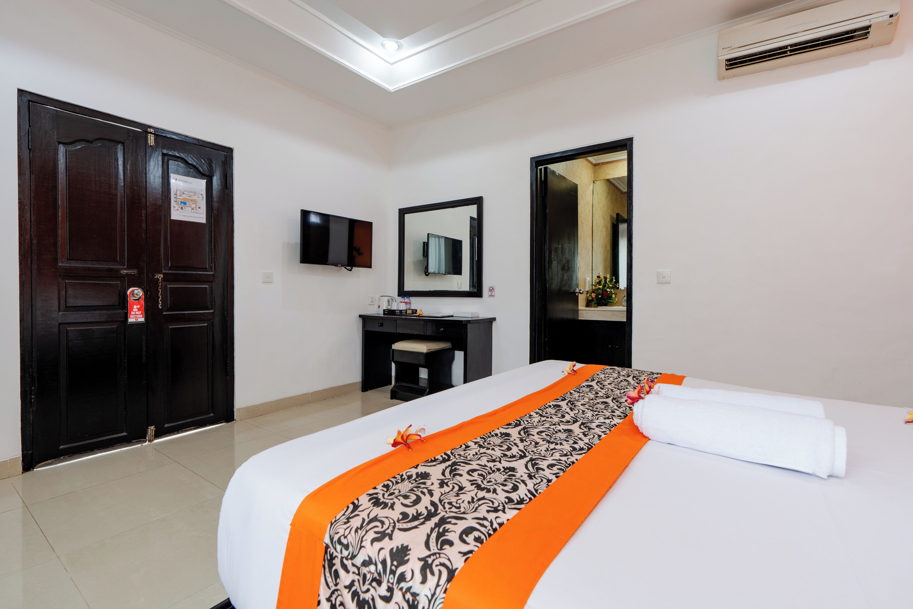 Photo - Dewi Sri Hotel