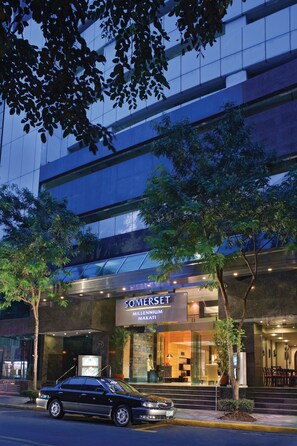 Exterior - Somerset Millennium Makati (Makati)