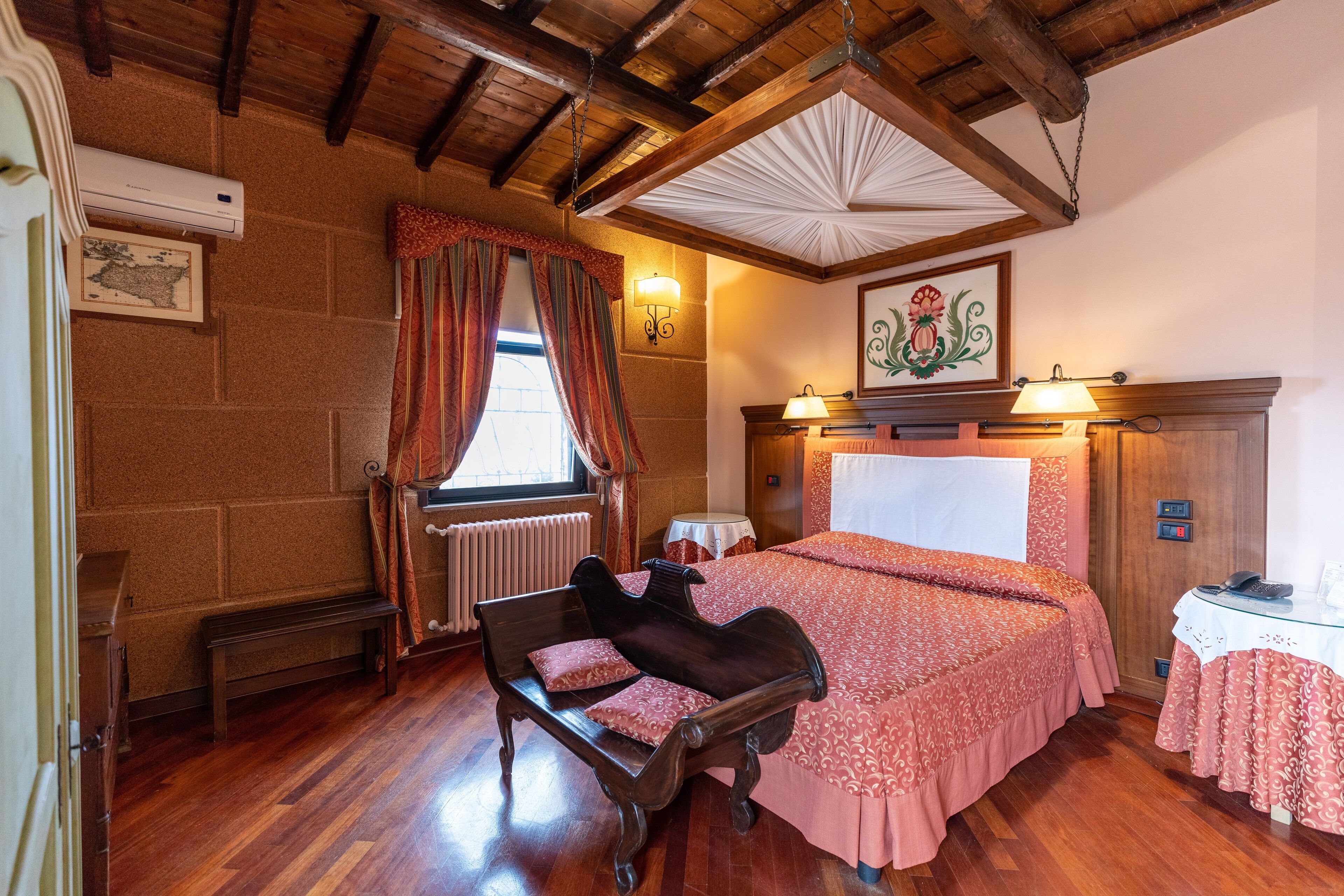 Photo - Relais Abbazia Santa Anastasia Resort & Winery