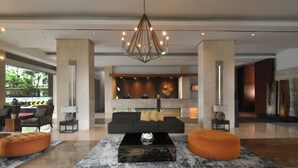Unclassified image, 3 of 74, button - Somerset Berlian Jakarta (Jakarta)
