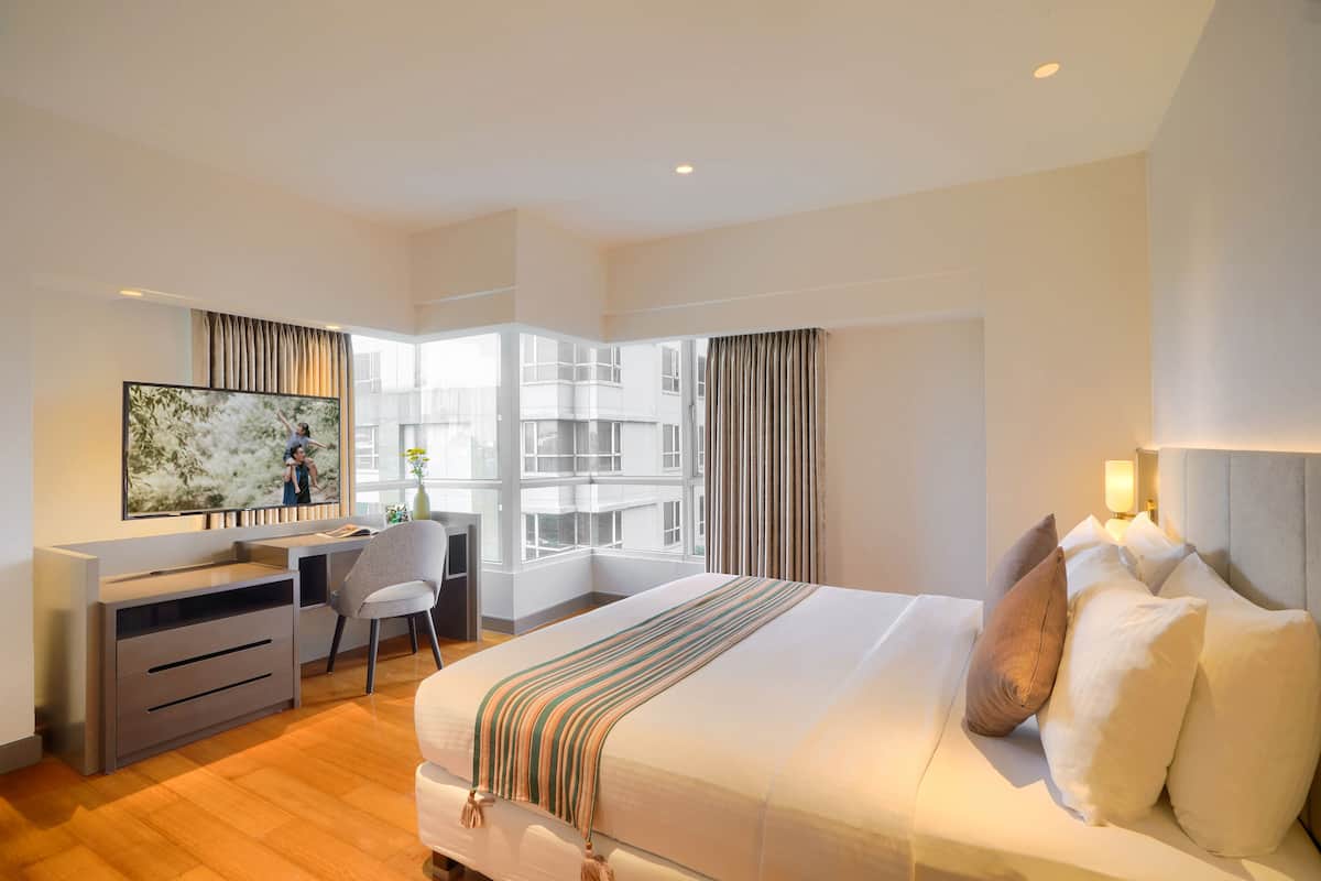 Deluxe suite, 3 slaapkamers | 2 slaapkamers, luxe beddengoed, pillowtop-bedden, een kluis op de kamer