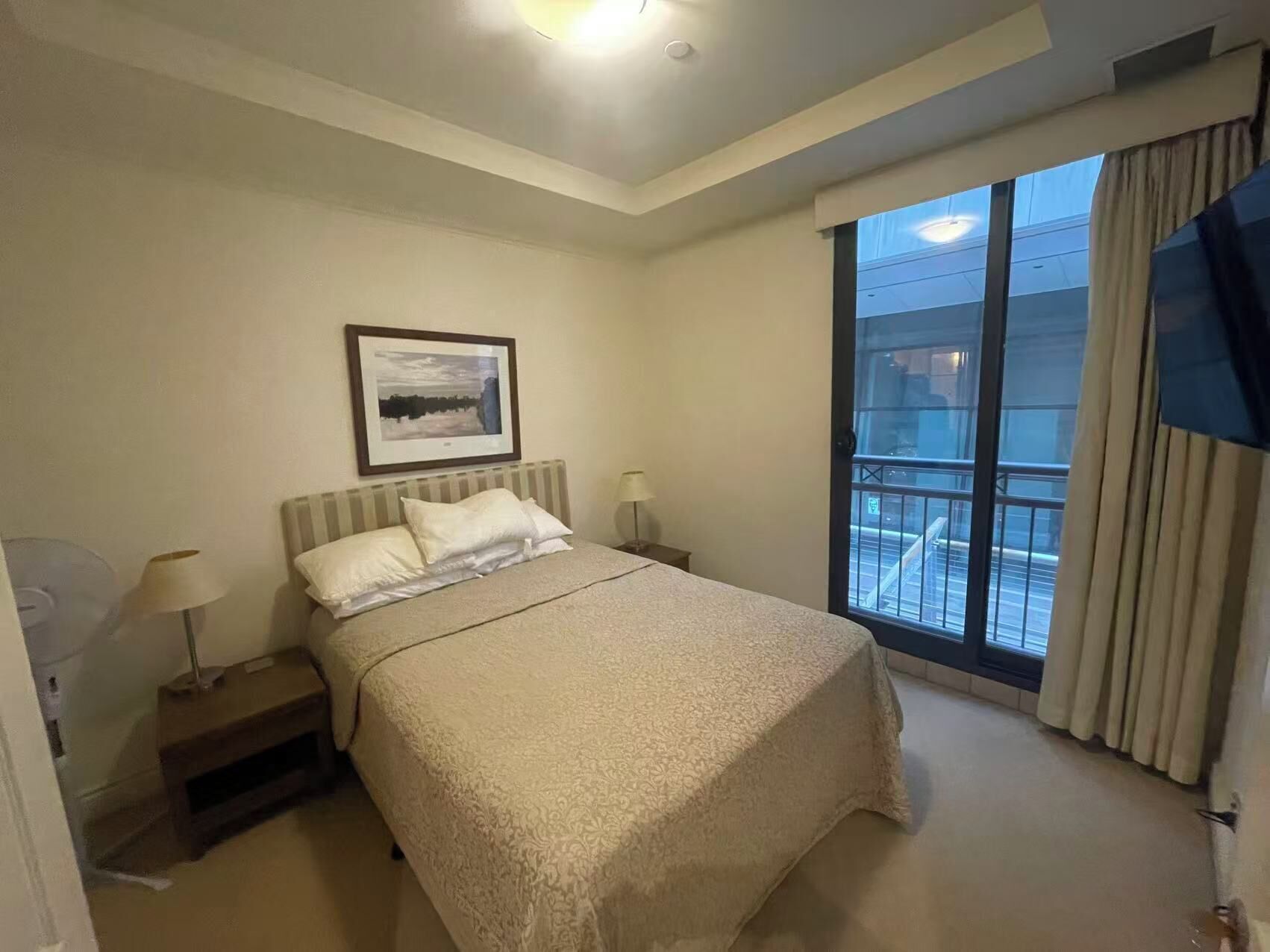 Economy Apartment | Soundproofing, iron/ironing board, free WiFi, bed sheets