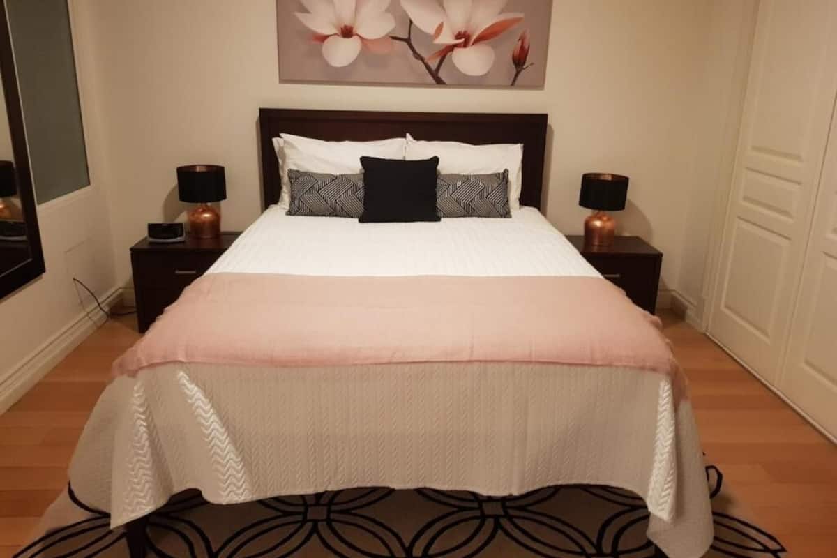 Sub-Penthouse | Quartos à prova de som, ferros/tábuas de passar roupa, Wi-Fi de cortesia