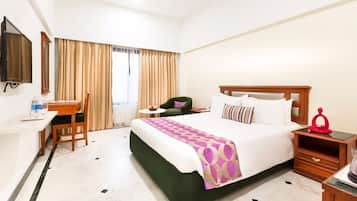 Minibar, in-room safe, iron/ironing board, free WiFi