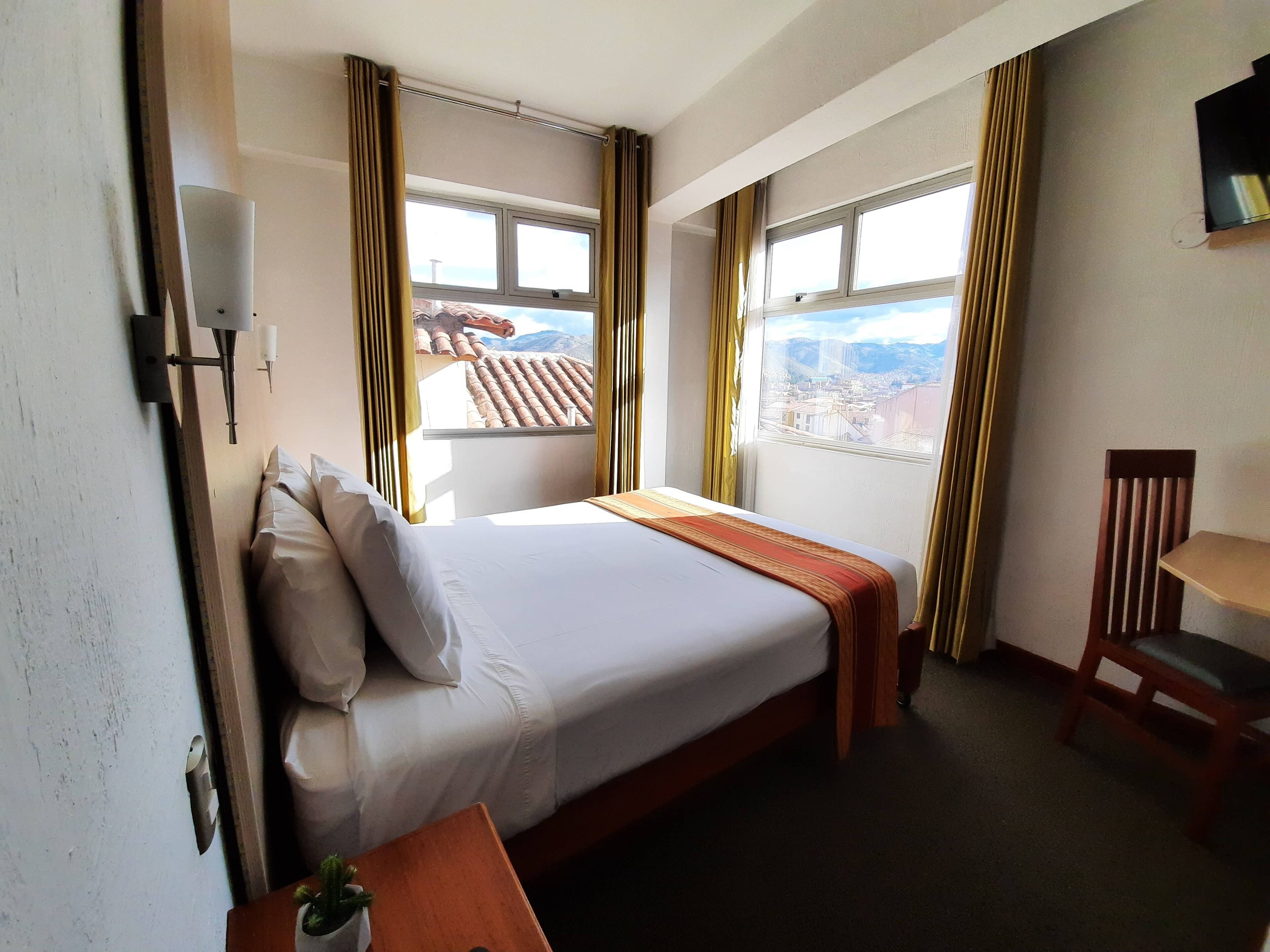 Standard Room | Premium bedding, in-room safe, soundproofing, free WiFi