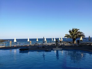 Rooftop pool - Nike Hotel (Giardini Naxos)