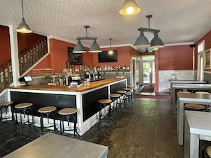 Restaurant - The Groveland Hotel (Groveland)