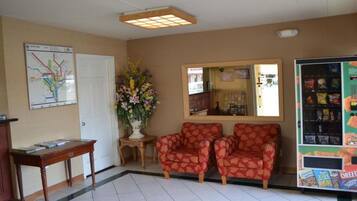 27-吋平面電視、有線頻道、電視